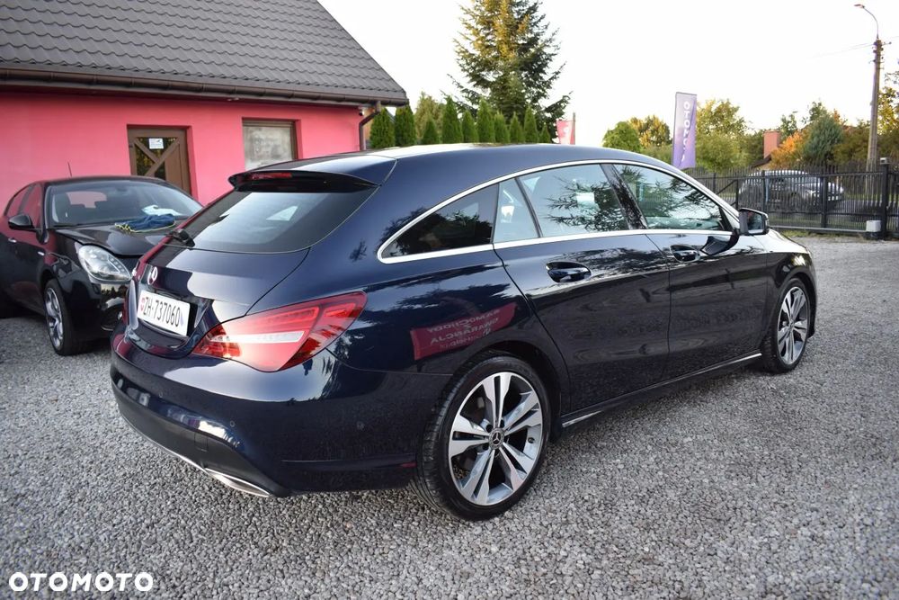 Mercedes-Benz CLA Shooting Brake 220 d 7G-DCT - 6