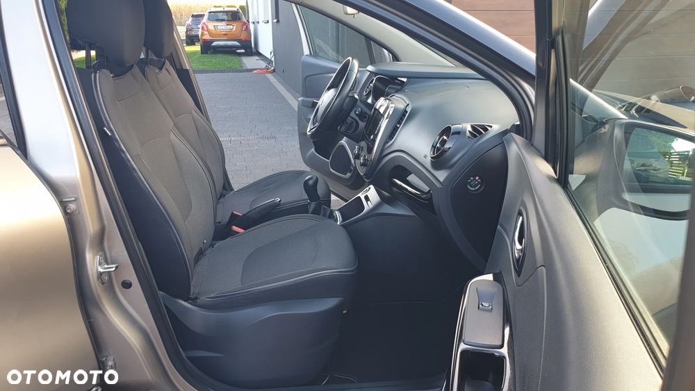 Renault Captur ENERGY dCi 110 Bose Edition - 22