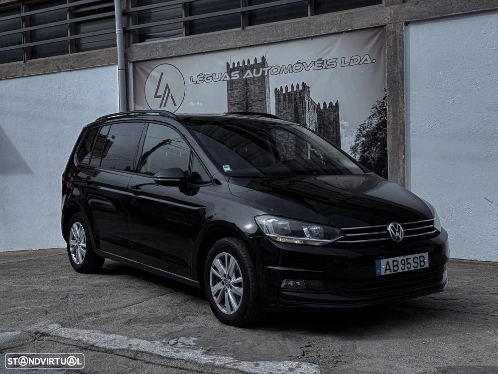 VW Touran 2.0 TDI Confortline DSG - 1