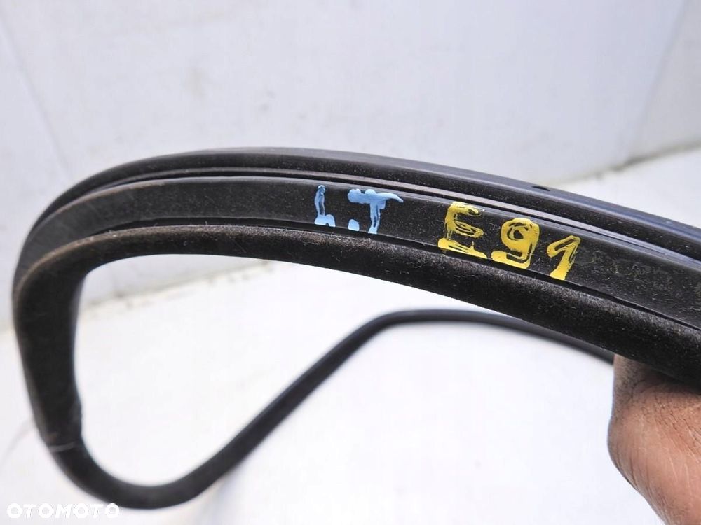 USZCZELKA DRZWI LEWY TYŁ BMW 3 E91 - 2