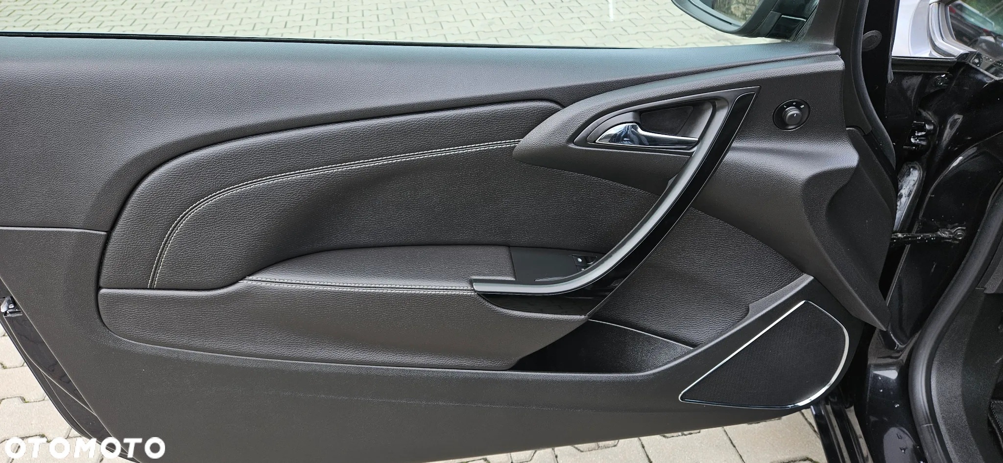 Opel Astra GTC 1.4 Turbo Edition - 22