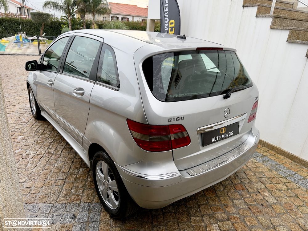Mercedes-Benz B 180 CDI - 18