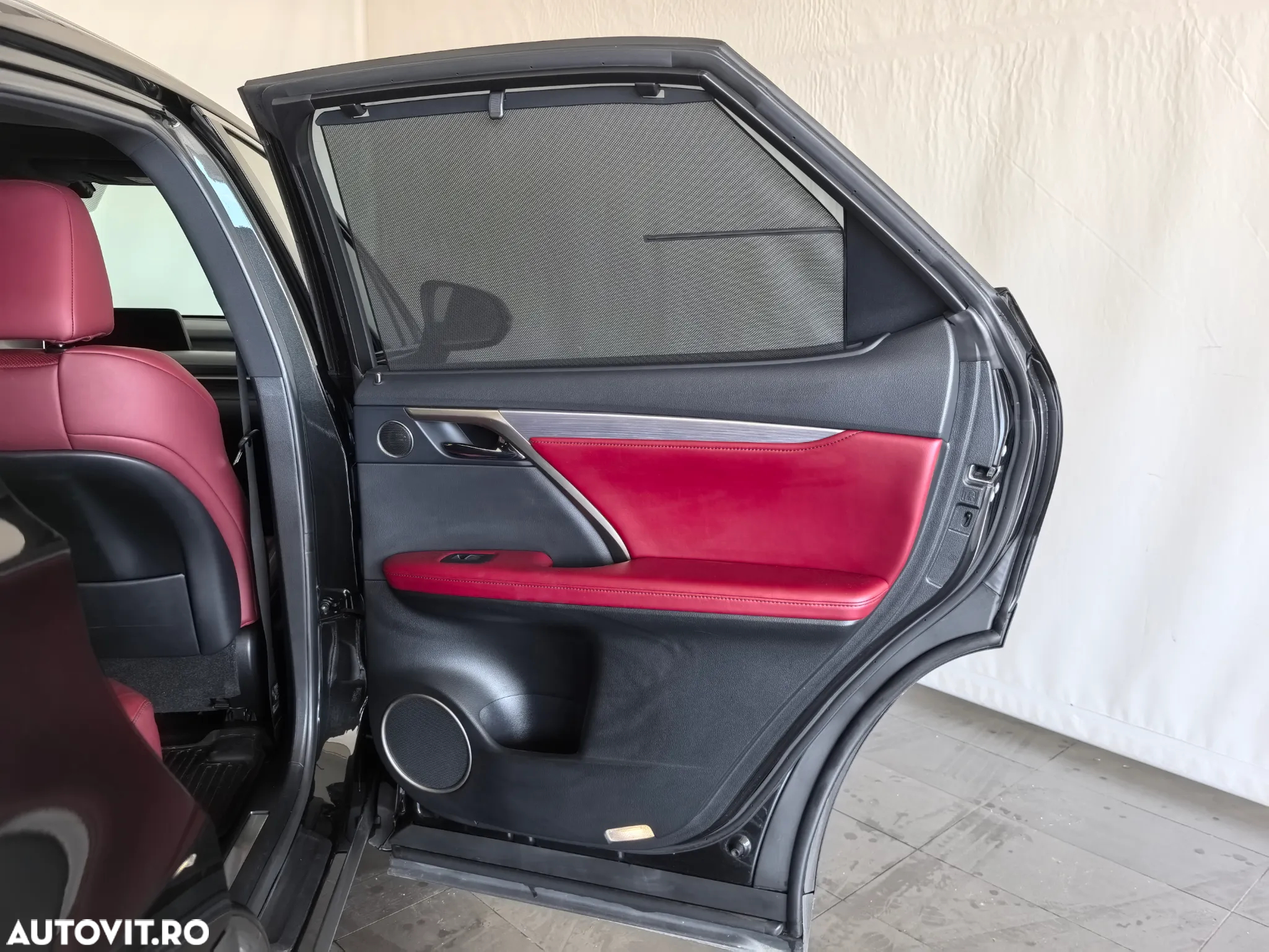 Lexus Seria RX 450h Aut. F Sport Premium - 31