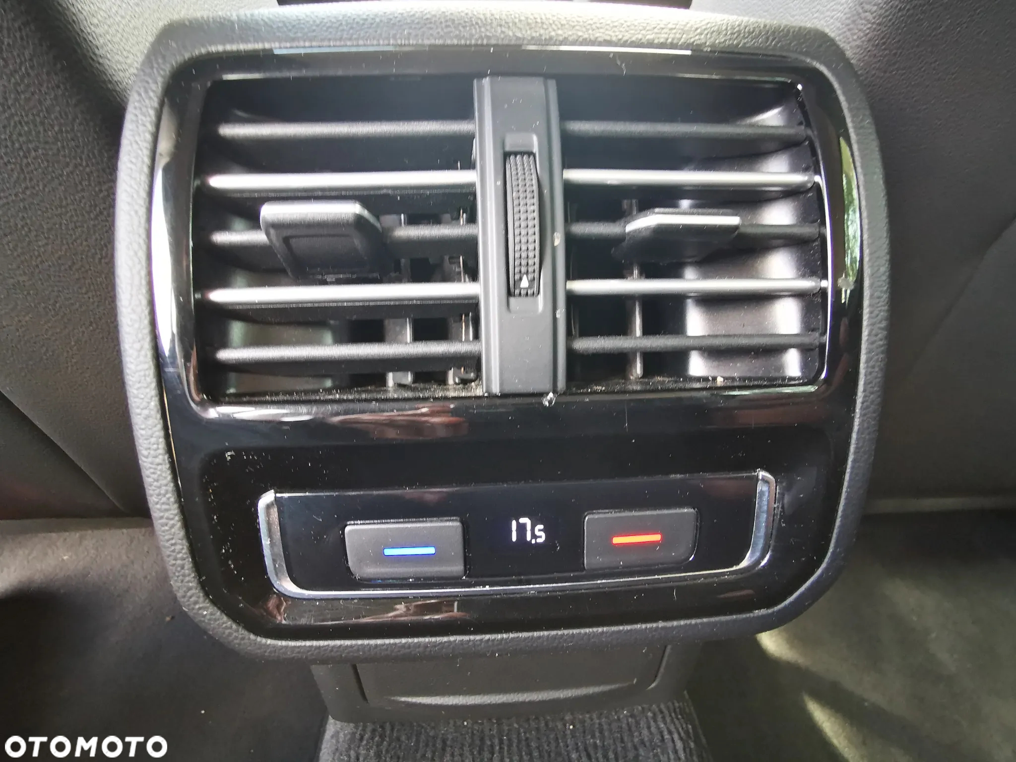 Volkswagen Passat Variant 2.0 TDI SCR 4Motion DSG (BMT) Highline - 16