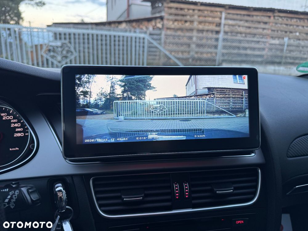 Audi A4 Avant 2.0 TDI DPF clean diesel S line Sportpaket - 30