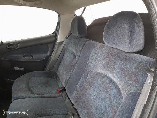 Peugeot 206 1.1 XR - 9