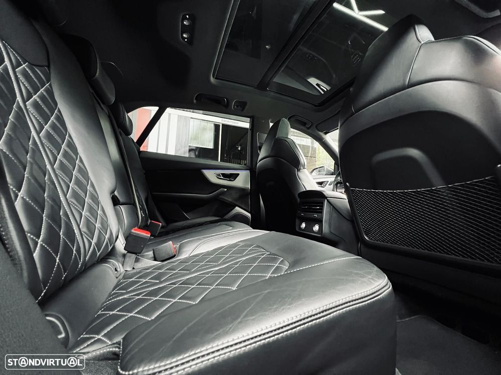 Audi SQ8 - 40