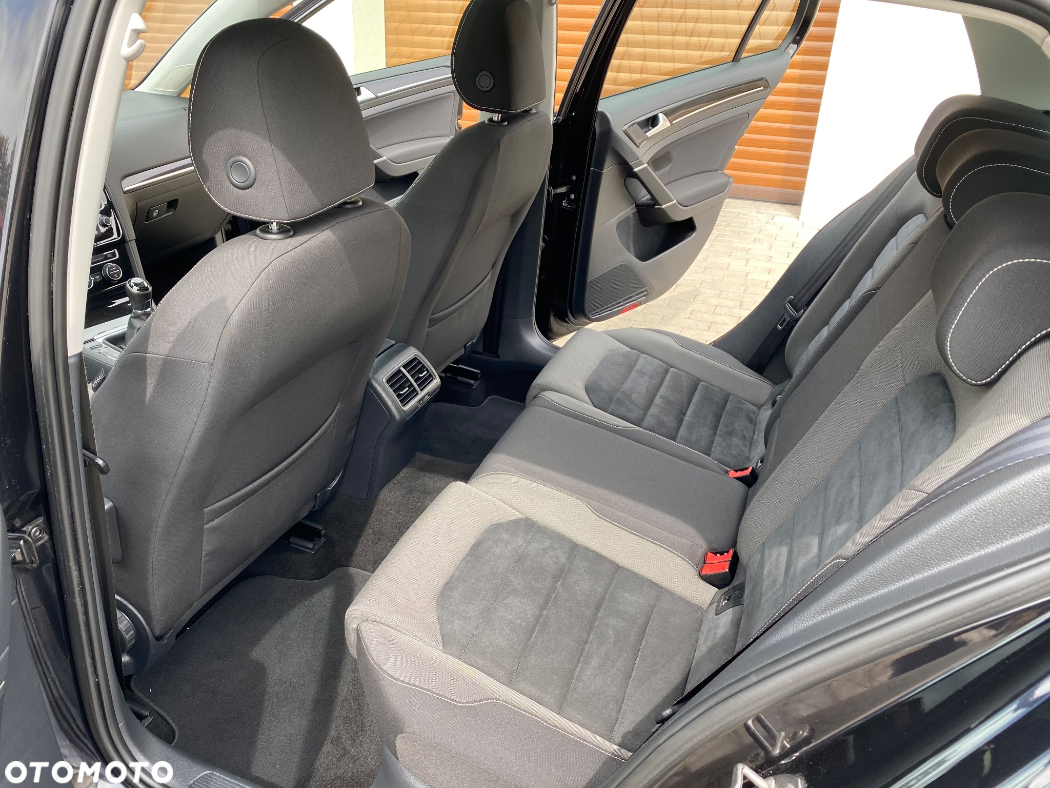 Volkswagen Golf VII 1.6 TDI BMT Highline - 3