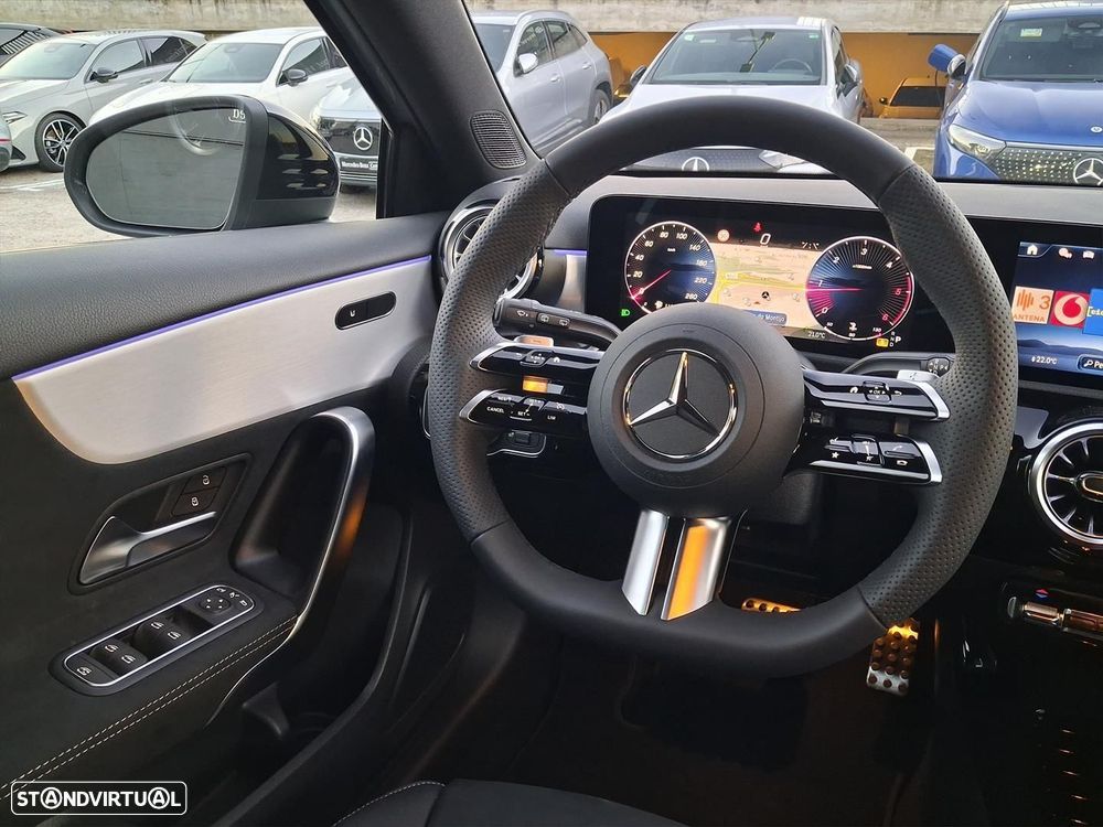 Mercedes-Benz A 180 - 15