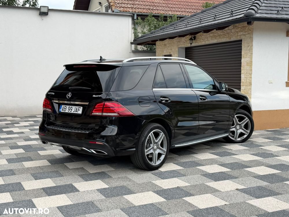 Mercedes-Benz GLE 350 d 4MATIC - 11
