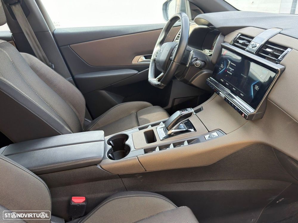DS 7 Crossback E-Tense Bastille+ EAT8 — fotografia 26