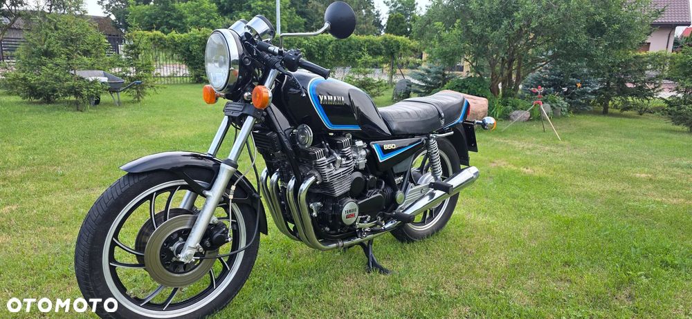 Yamaha XJ - 6