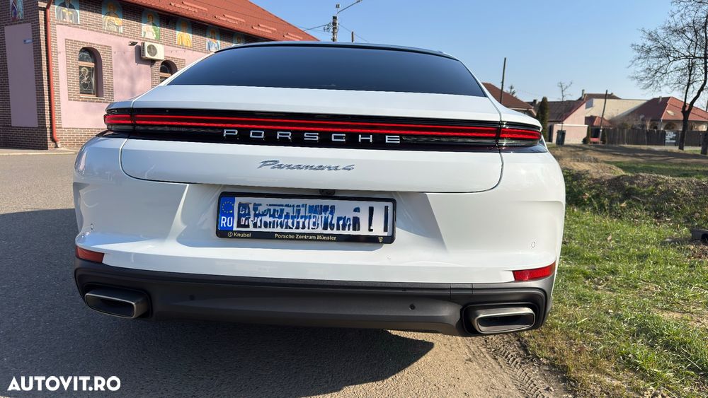 Porsche Panamera - 19
