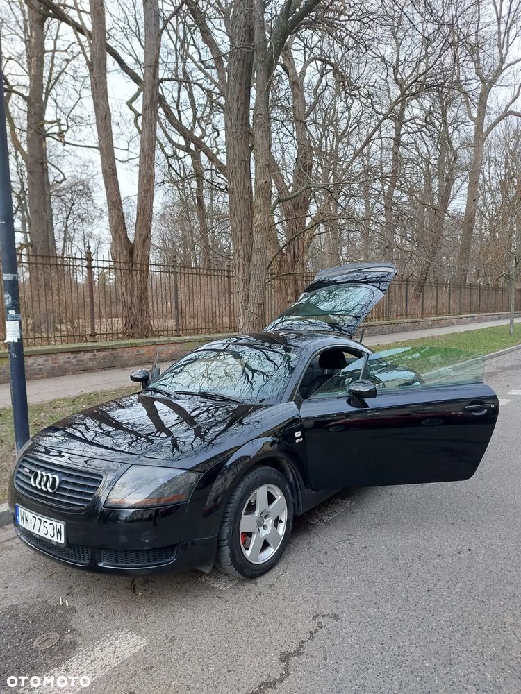 Audi TT Coupé 1.8T - 12
