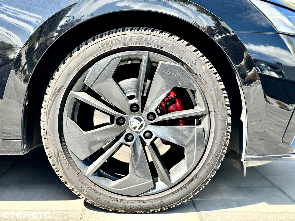 Skoda Octavia 2.0 TDI DSG 4x4 RS Plus - 28