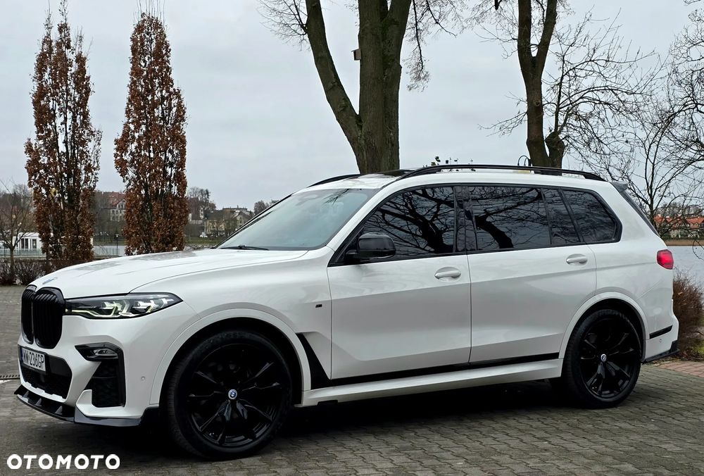 BMW X7 xDrive40i - 34