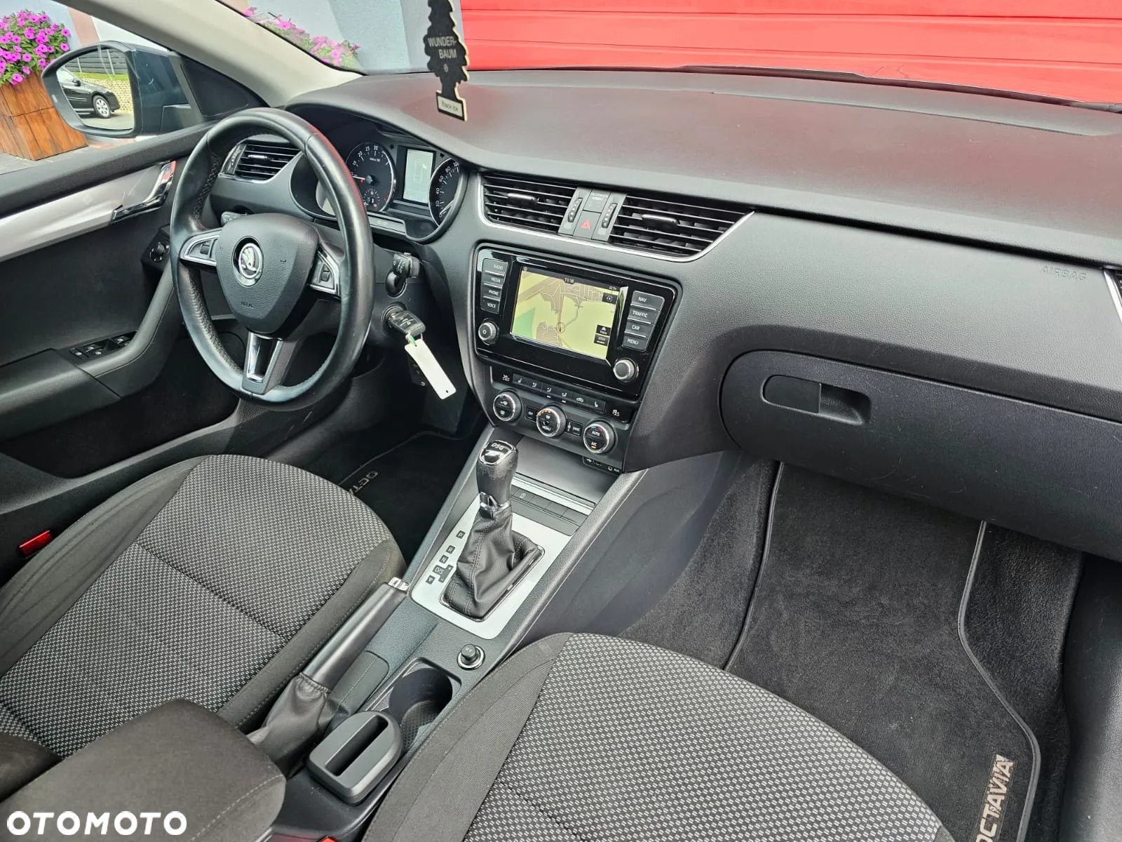Skoda Octavia 1.6 TDI Ambition DSG - 15