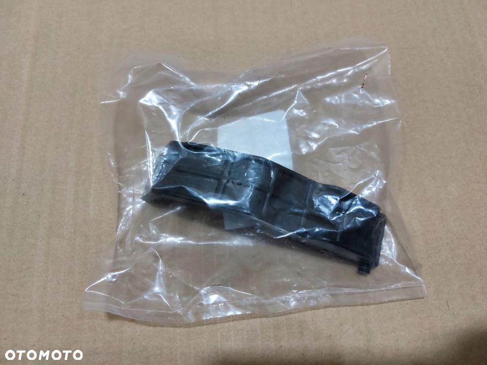 WSPORNIK ZDERZAKA TYLNEGO HYUNDAI i30 86637-A6000 - 1