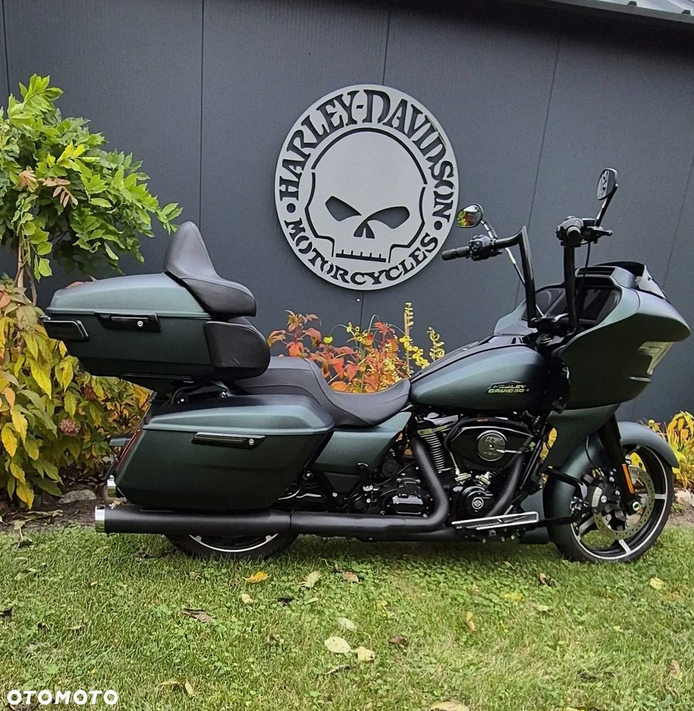 Harley-Davidson Touring Road Glide - 1