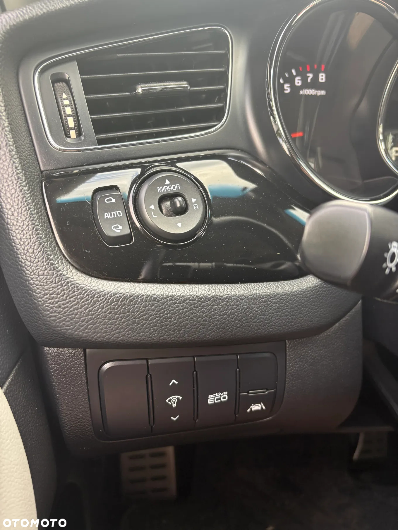 Kia Ceed 1.6 GDI DCT Platinum Edition - 9