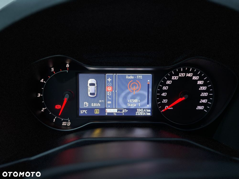 Ford Mondeo - 23