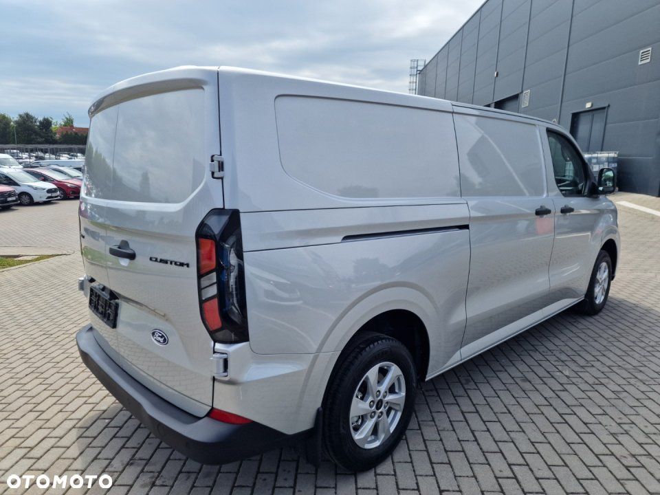 Ford Transit Custom - 7