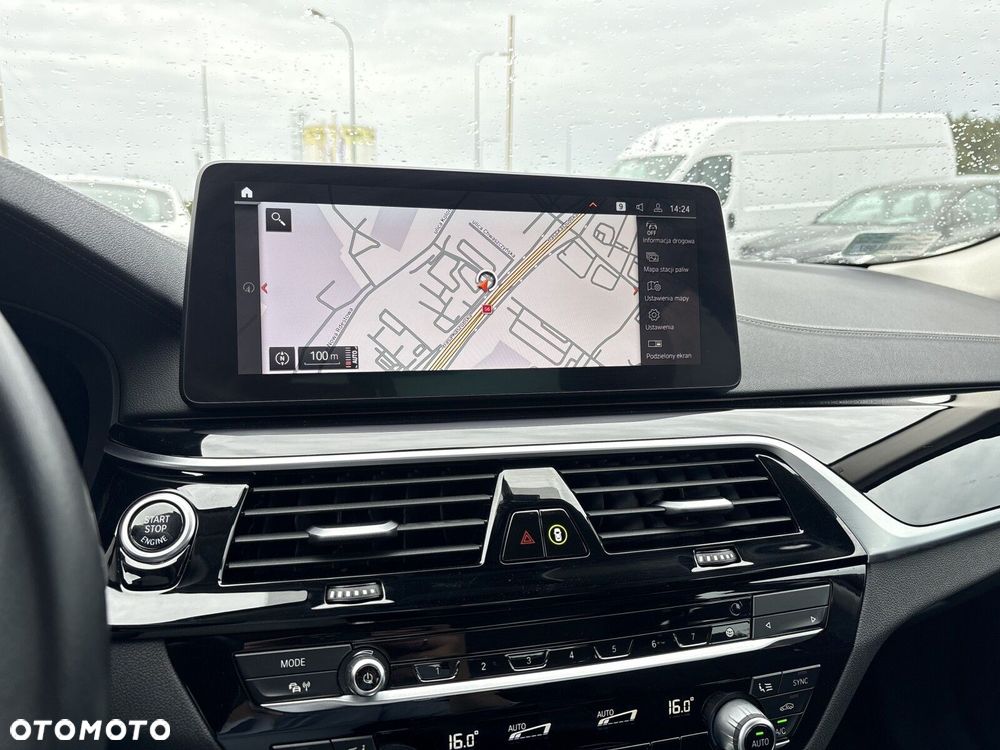BMW Seria 5 - 26