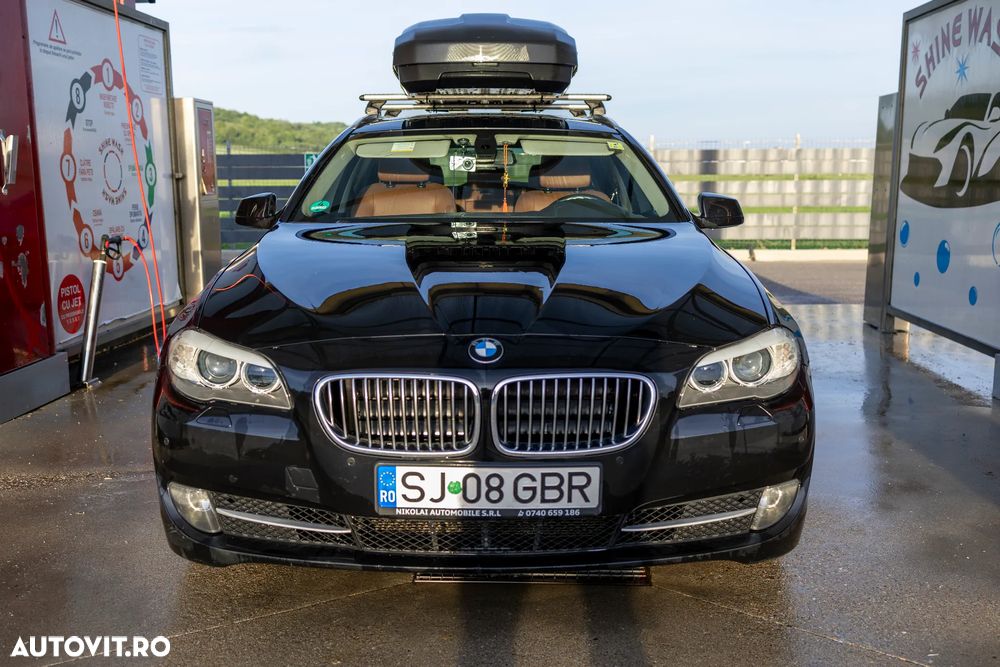 BMW Seria 5 520d Luxury Line - 1