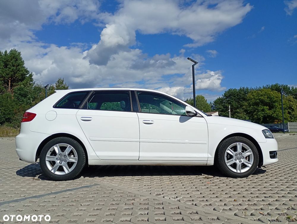 Audi A3 Sportback 2.0 TDI DPF Ambition - 7