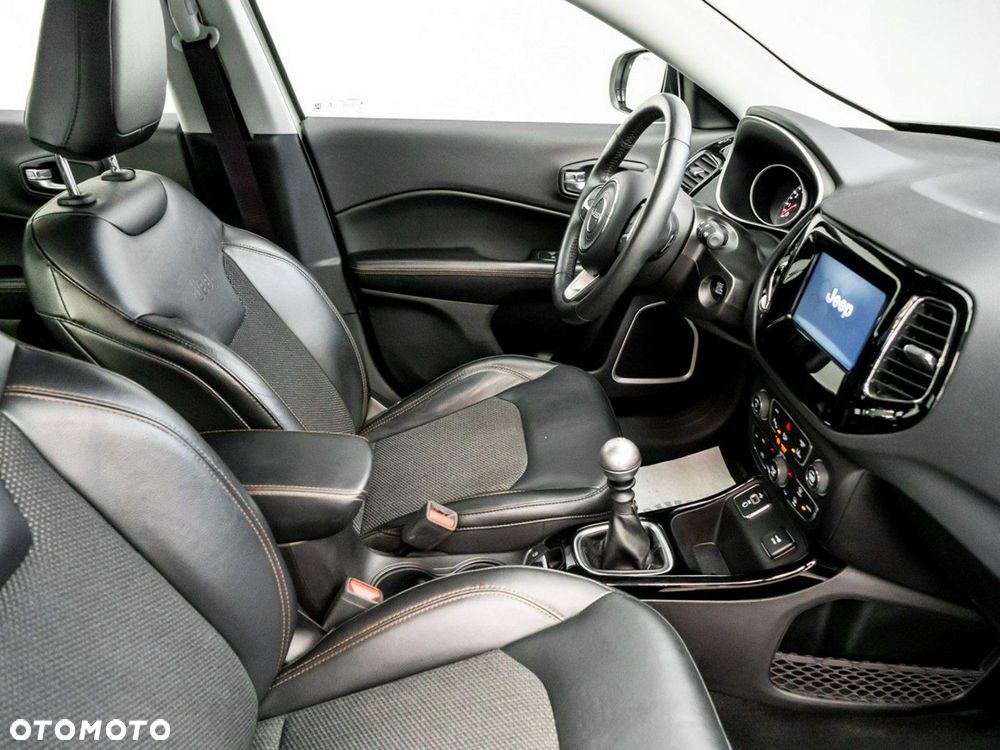 Jeep Compass 1.4 TMair Limited FWD S&S - 25