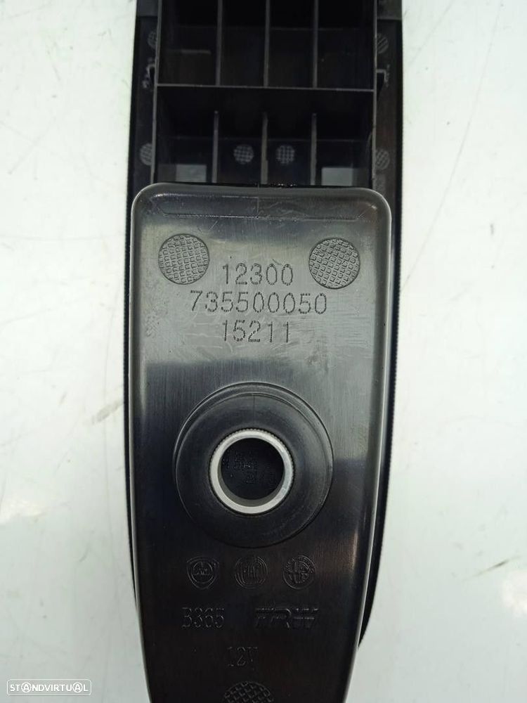 COMANDO ELEVADOR DE VIDRO FRONTAL ESQUERDO FIAT GRANDE PUNTO 2011 - 1