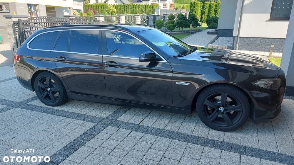 BMW Seria 5 520d Luxury Line - 6