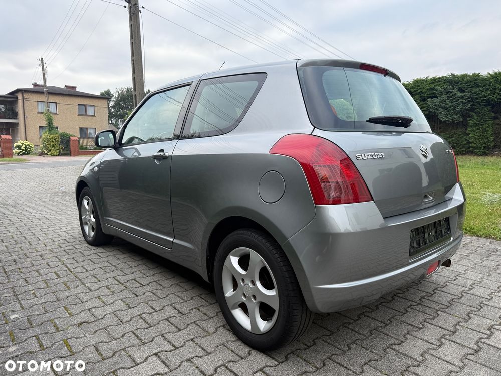 Suzuki Swift - 7