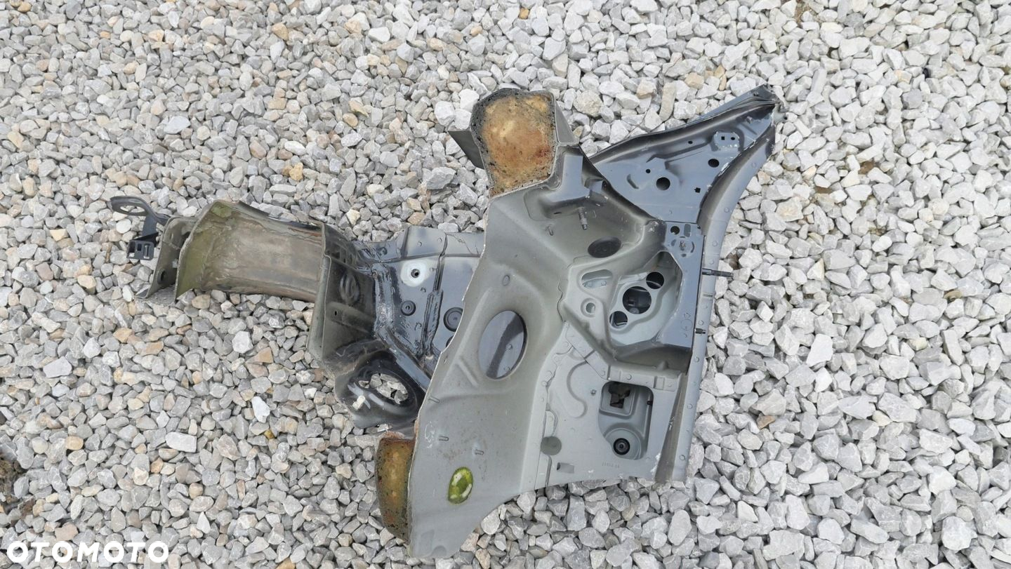 ĆWIARTKA PRÓG SŁUPEK A PRAWY BMW F48 - 2