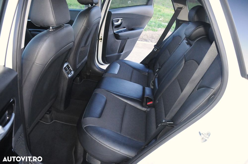 Kia Niro 1.6 GDI HEV 2WD OPF Aut. Spirit - 25