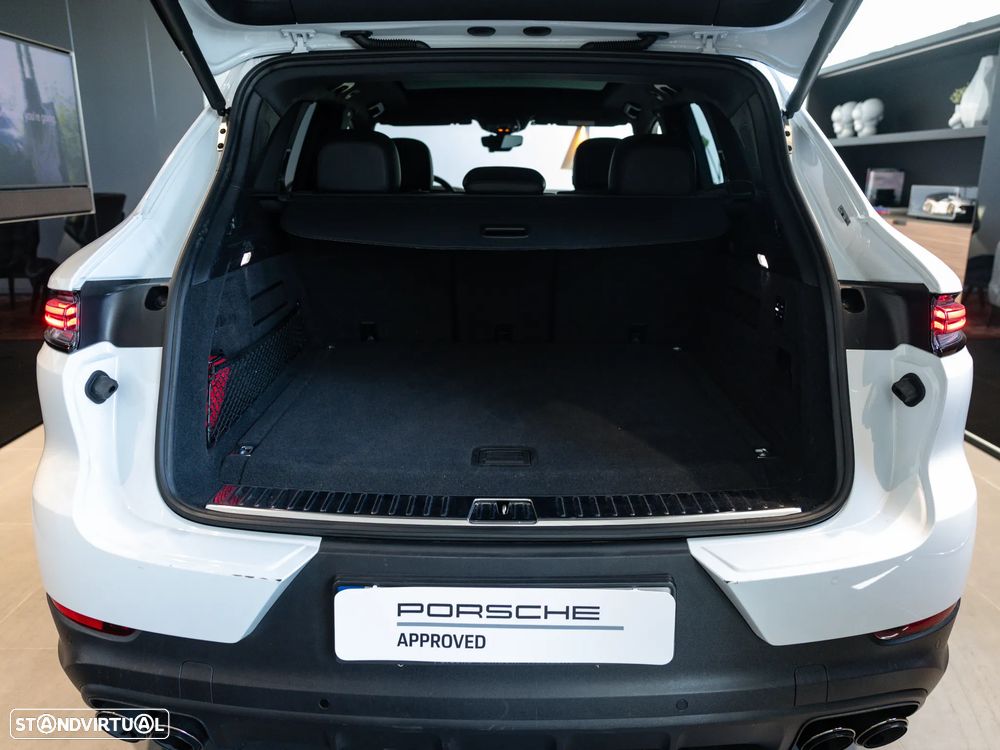 Porsche Cayenne E-Hybrid - 24