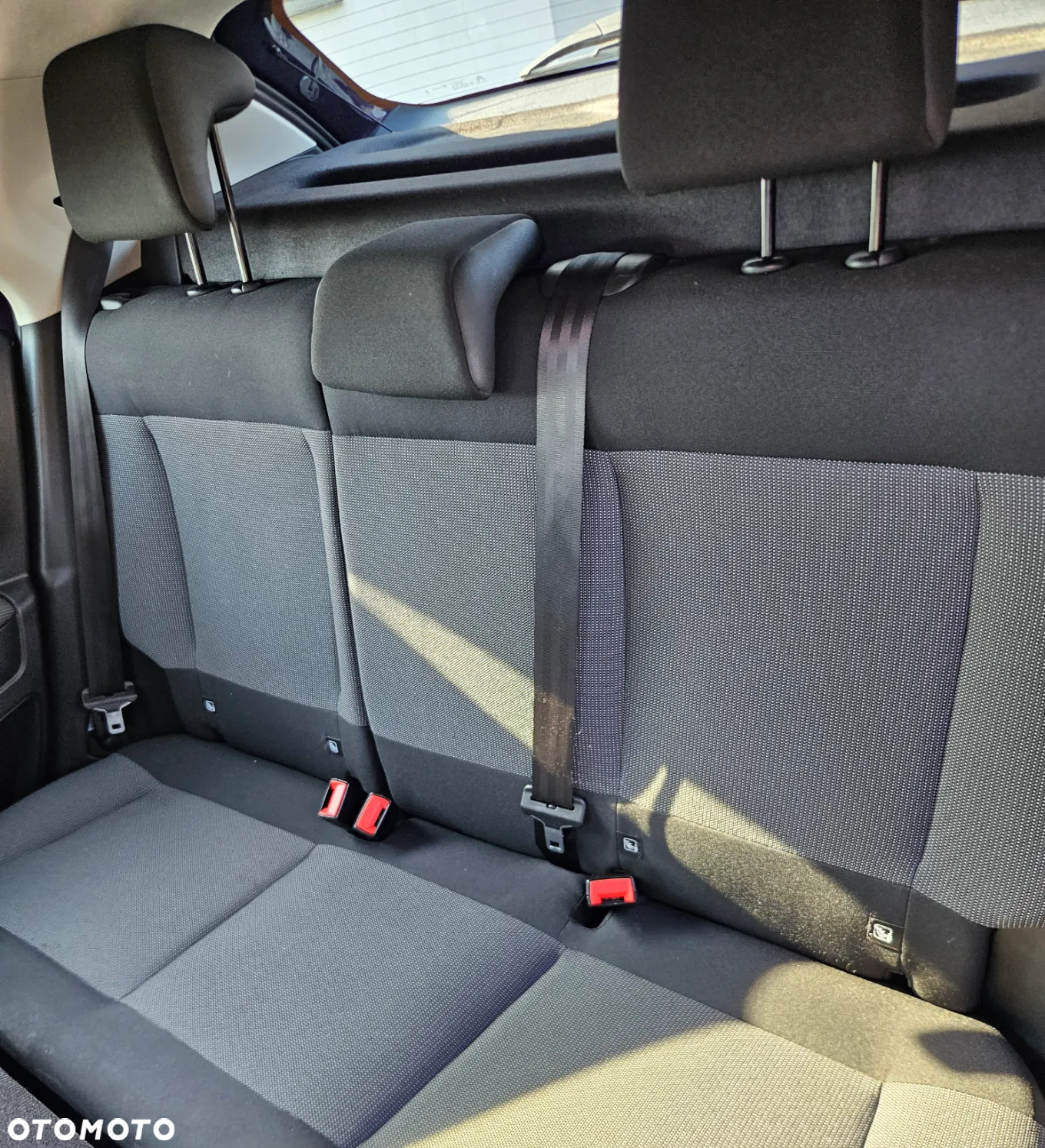 Citroën C4 Cactus 1.2 PureTech Feel Edition - 18