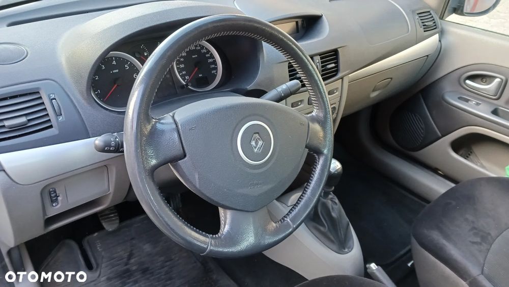 Renault Thalia - 6