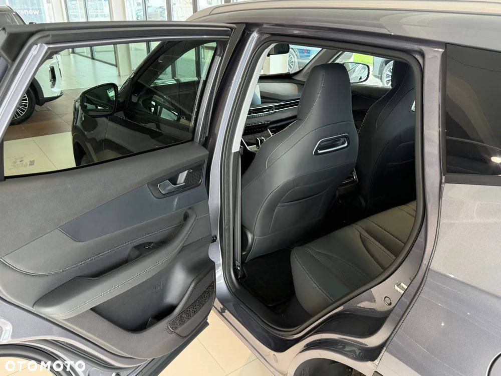 Chery Tiggo 4 1.5 GDI HEV Prestige DHT - 38