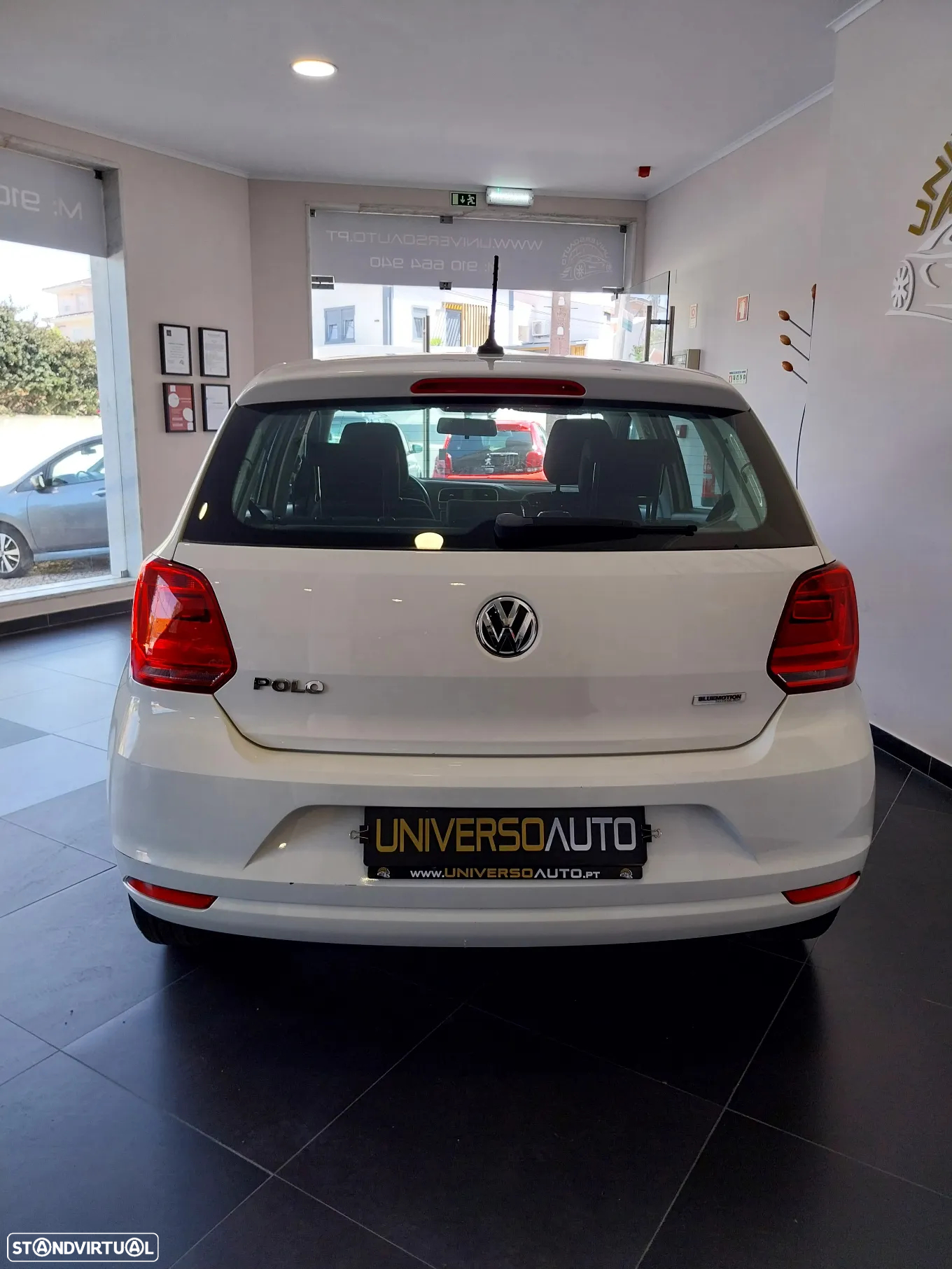 VW Polo 1.0 Confortline Nav - 4