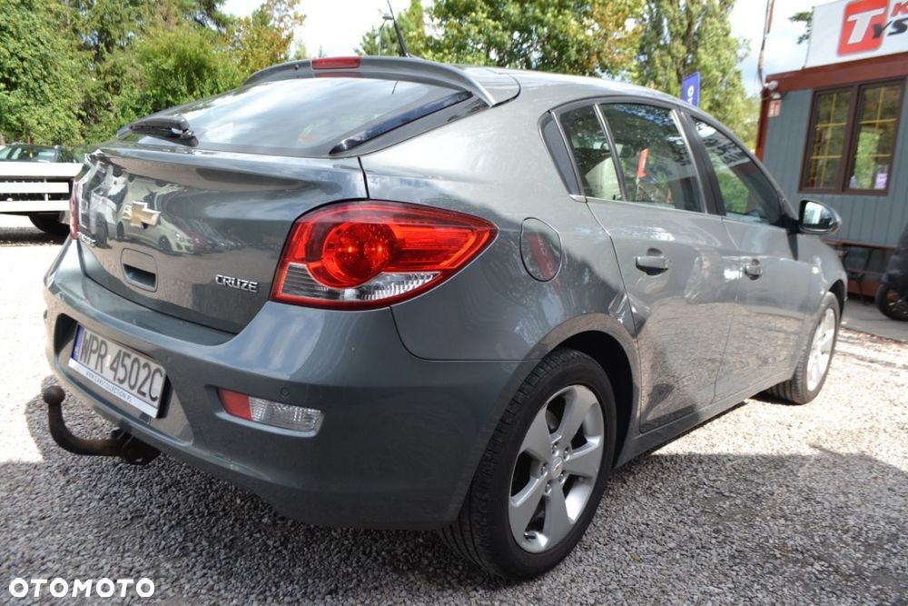 Chevrolet Cruze - 3