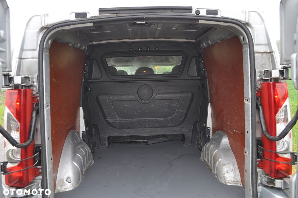 Peugeot Expert - 15