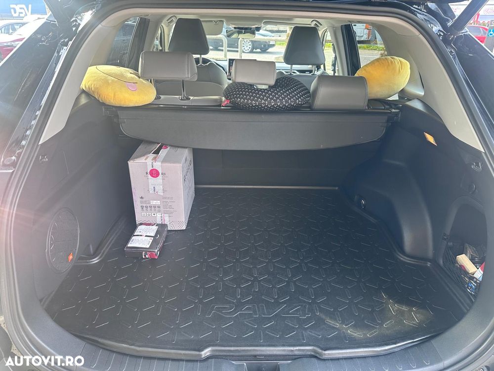 Toyota RAV4 2.5 VVT-iE 4x4 Luxury Premium - 16