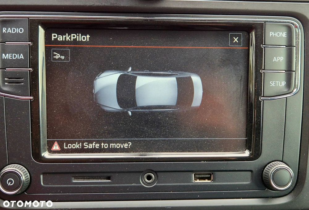 Volkswagen Golf 1.4 TSI Team - 24