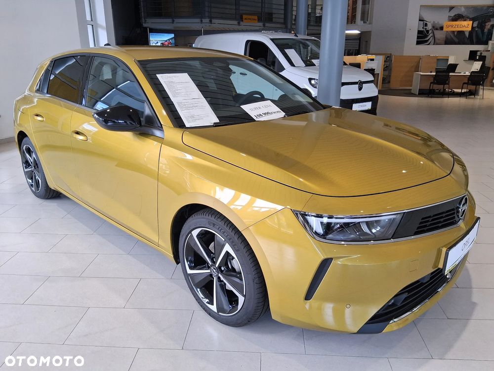 Opel Astra V 1.2 T Elegance S&S - 3