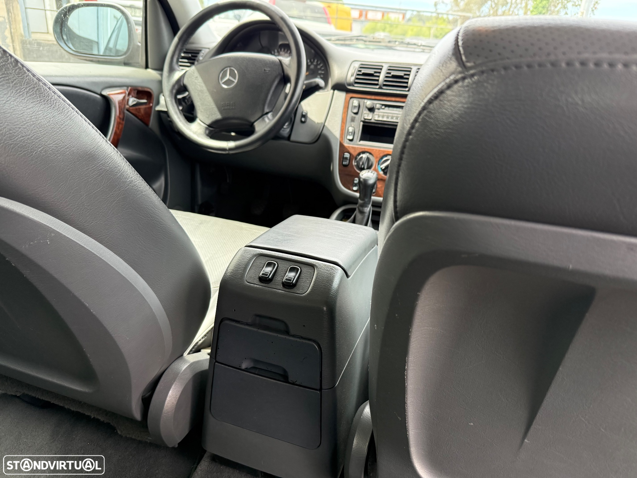 Mercedes-Benz ML 230 Standard - 11