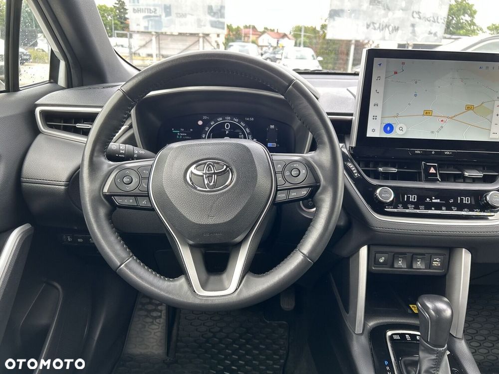 Toyota Corolla Cross 2.0 Hybrid Executive - 17