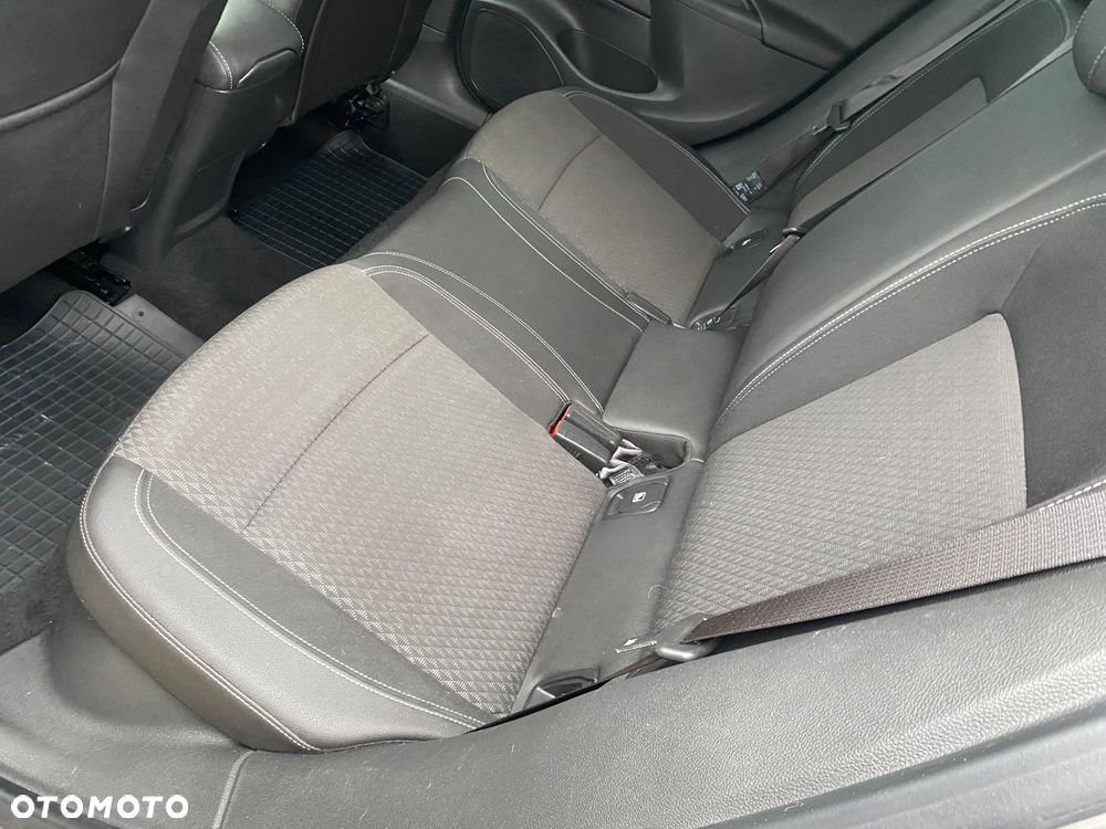 Opel Astra 1.4 Turbo Start/Stop Automatik Innovation - 28