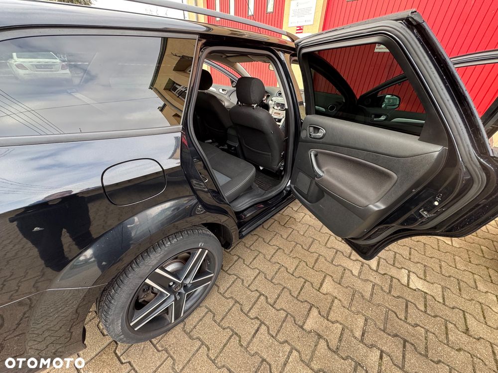 Ford Mondeo 2.0 TDCi S - 10