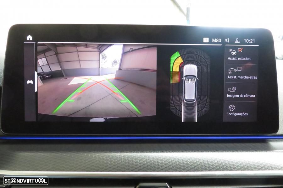 BMW 520 d Pack Desportivo M Auto - 17